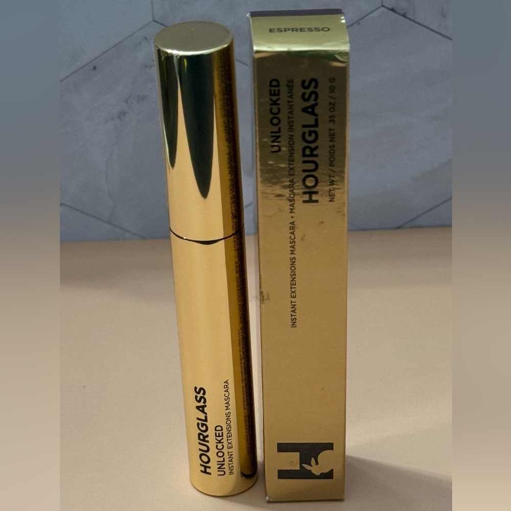 Hourglass Unlocked Instant Extensions Mascara in Espresso Brown